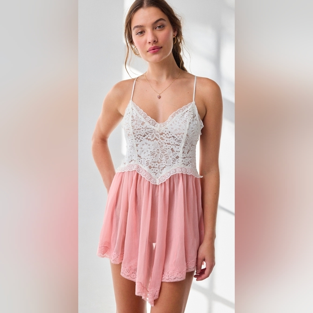 UO Sheer Lace And Mesh Hanky Hem Slip Tunic Dress White And Pink